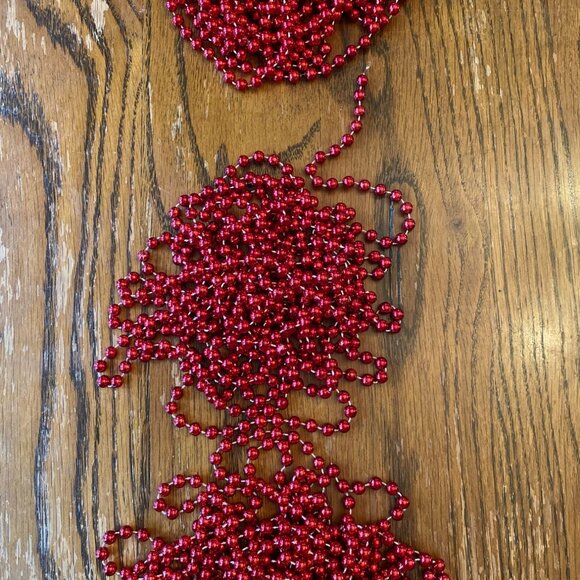 Vintage Shiny Red Beaded Christmas Tree Garland 3 Strands 6 Yds Each Vintage Sty - Picture 1 of 3